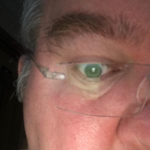 Meet your Posher, Les